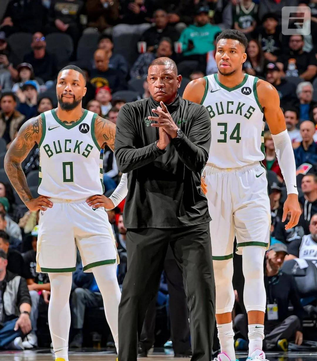 关于关键时刻NBA季后赛传出新动向，密尔沃基雄鹿复出首秀，管理层表态——态度坚定，阵容厚度经受考验的信息