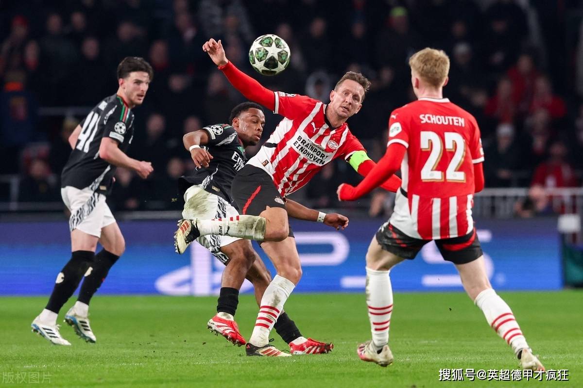 pg包含今晚埃因霍温队长鼓劲：德甲节点到来，管理层满意，赛程密集仍需轮换的词条